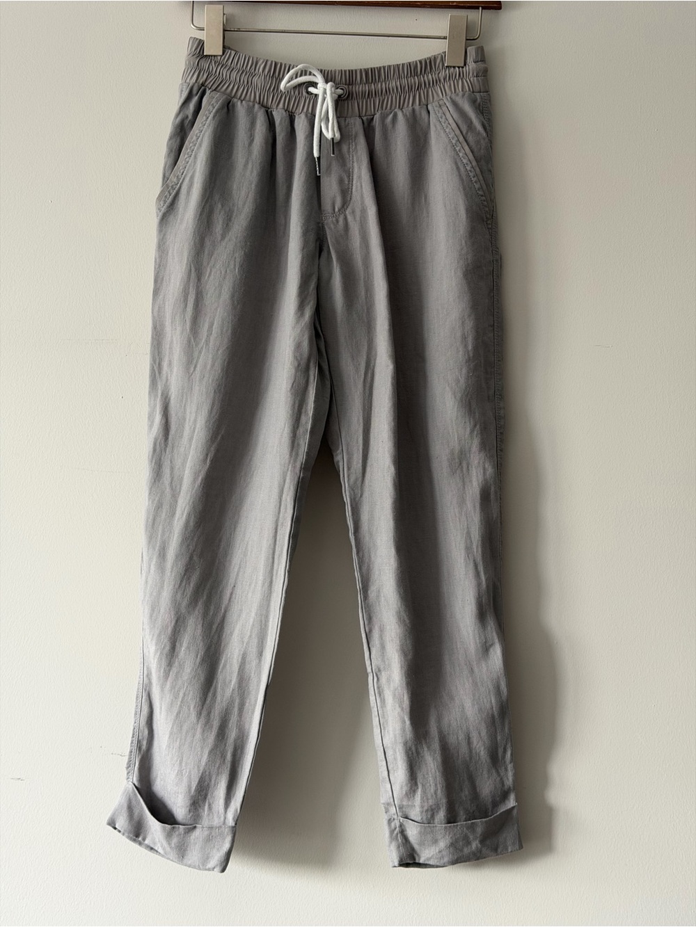 Athleta Bali 100% Linen Ankle Drawstring women’s Pants size 2 Gray Cuffed Hem